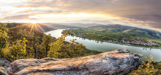 RTL-0329 8pm-TRI CAMP | St. Polten | Austria